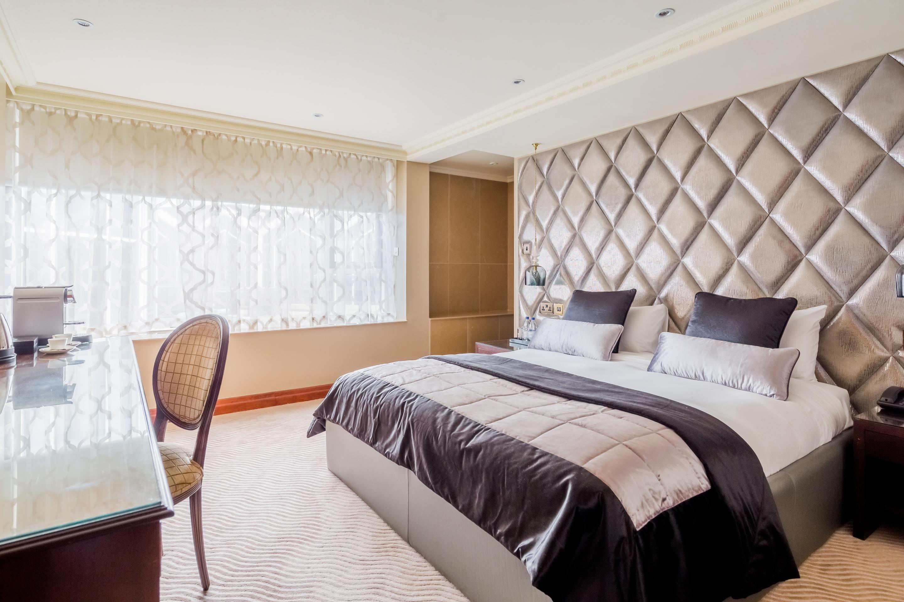 Radisson Blu Hotel, London Heathrow Hillingdon Exterior foto